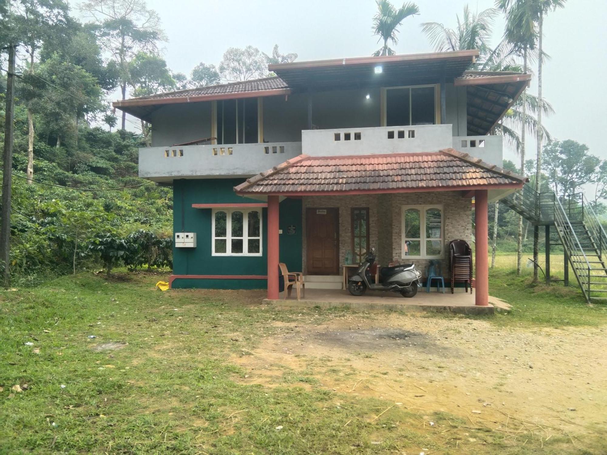 Samz Estate Stay 2Bhk Madikeri Exterior photo